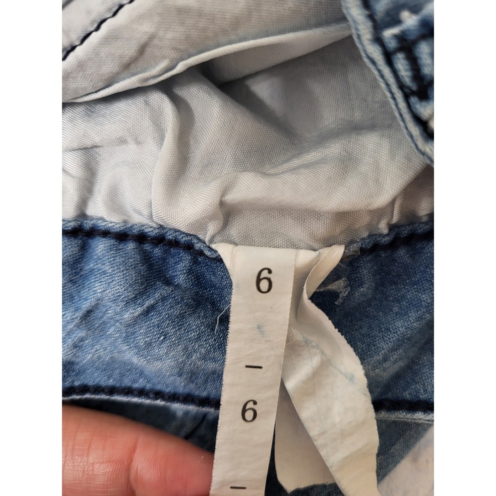 N.Y.I Floral Embroidered Flare Jeans Light Wash Blue Bell Bottoms Girls XXL S - Picture 5 of 9